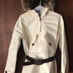 Authier women’s ski parka size 6 fox trim